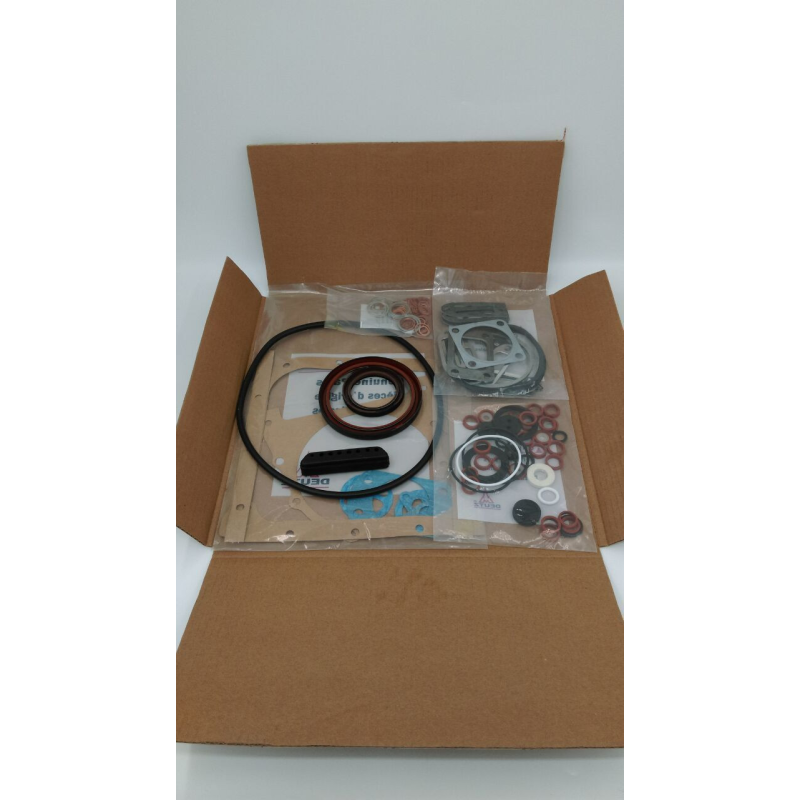 Комплект прокладок двигуна 02929333 (для двигунів DEUTZ BF6L913/C)